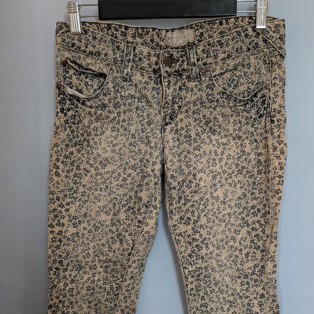Free People Beige Floral Ankle Jeans